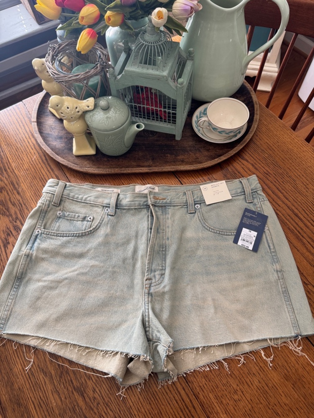 Universal Thread High Rise Mini Short Sz 16 - NWT